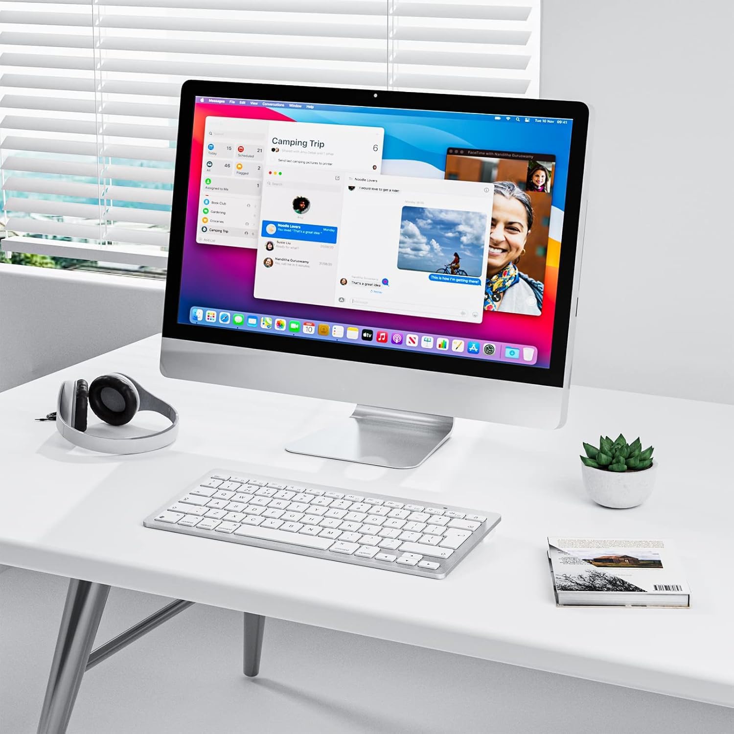 OMOTON Bluetooth Keyboard for Mac, QWERTY UK Layout, Silver Wireless keyboard for Apple MacBook Pro/Air, iMac, Mac Mini/Pro, Office, Home, Travel, School