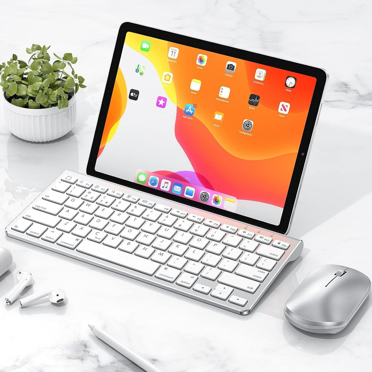 OMOTON Bluetooth Keyboard and Mouse Set Compatible with all iPad Series. With Foldable Bracket, Light and Easy to Carry, Suitable for Business Travel/Home/Office, Silver